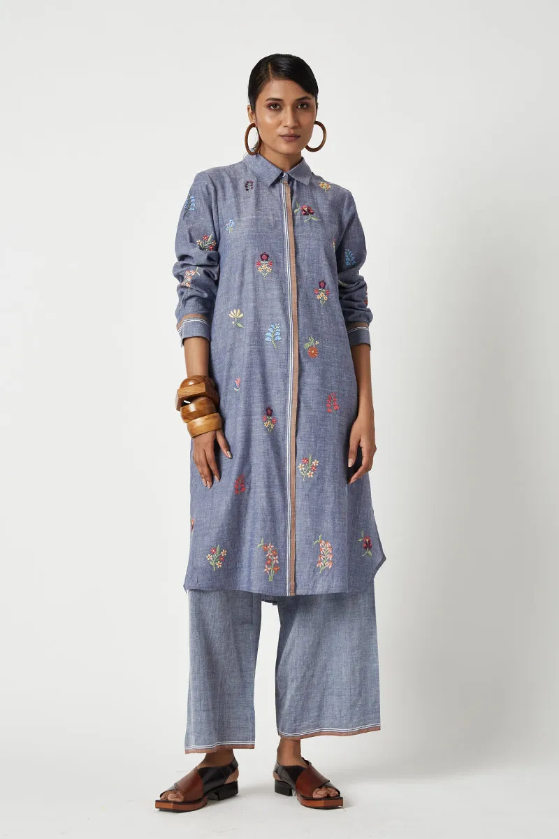 Begonia Embroidered Kurta Set (2pcs)