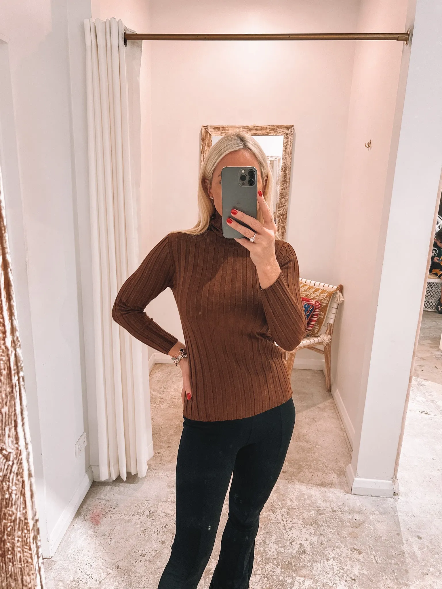 Four Seasons Ribbed Knit Chocolate