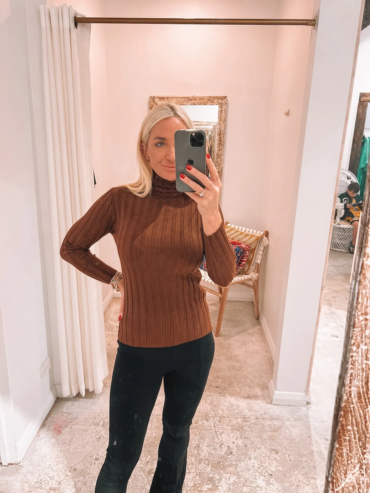 Four Seasons Ribbed Knit Chocolate
