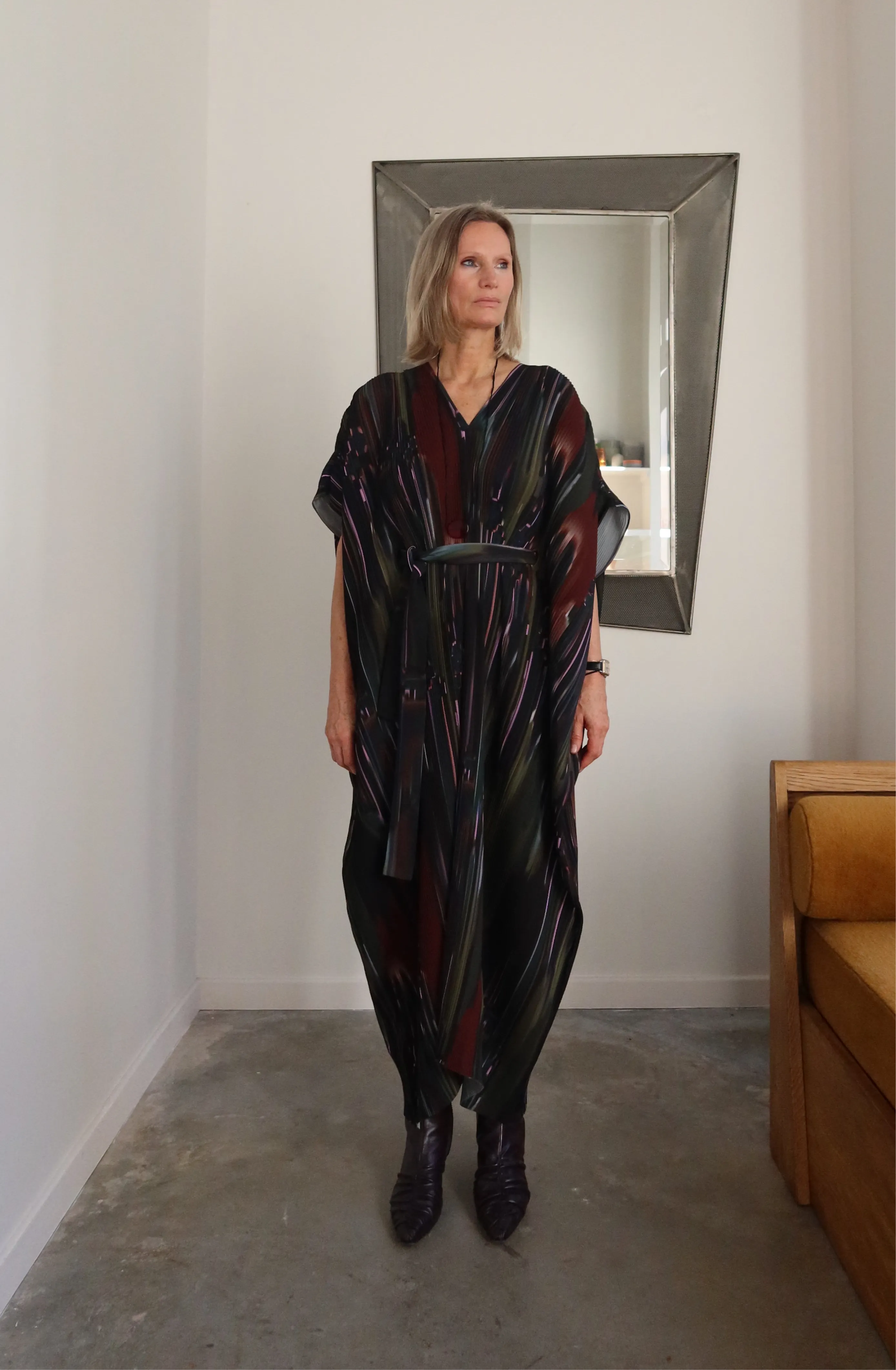 Knight Plisse Dark Print Kaftan Dress