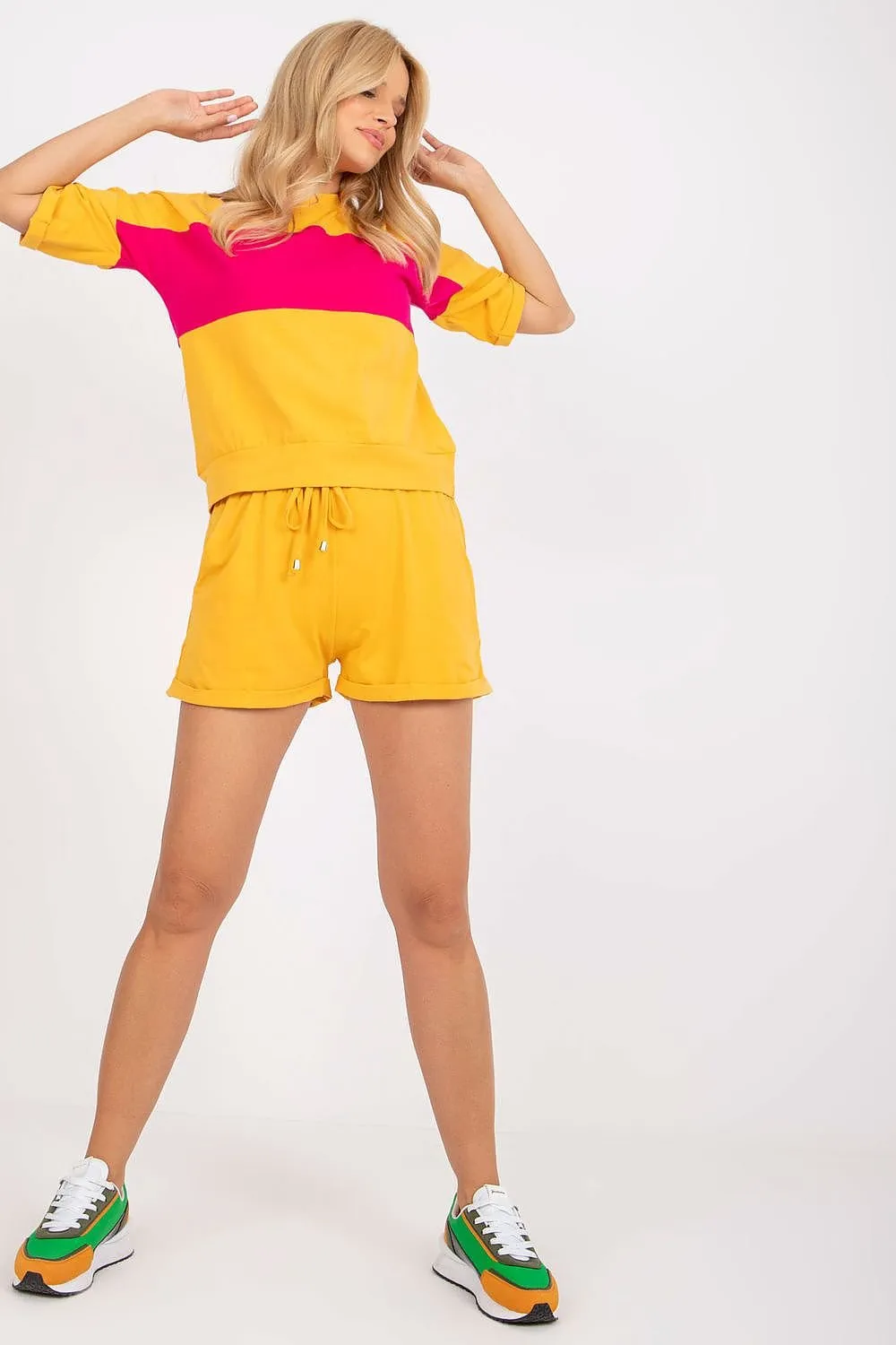 TEEK - Banned Contrast Top Shorts Set