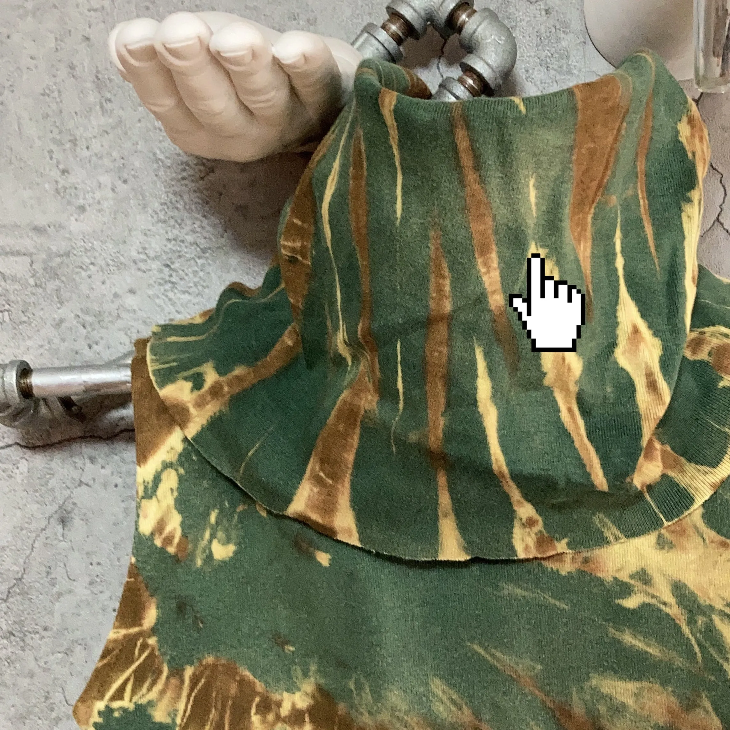 tie-dye turtleneck tops sleeveless green brown khaki
