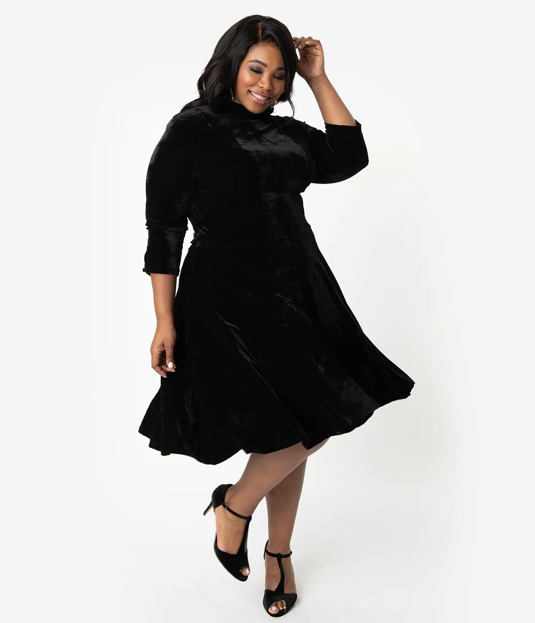 Unique Vintage Plus Size Black Velvet Three-Quarter Sleeved Parker Flare Dress